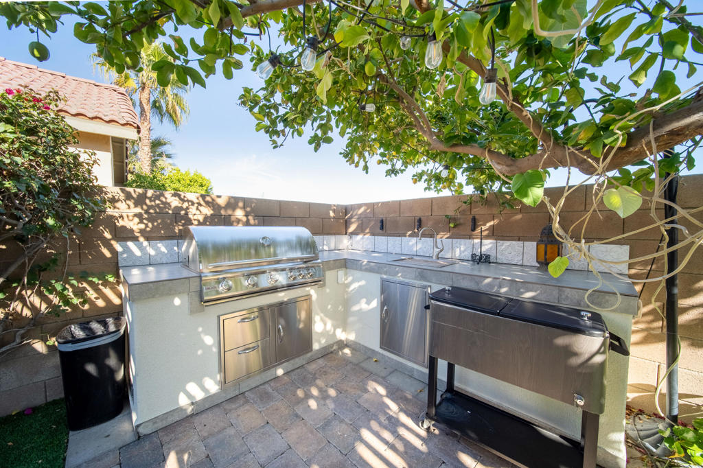 Anastacia - Residential