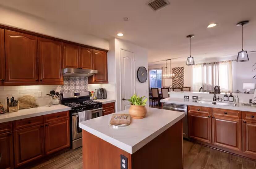 Anastacia - Residential