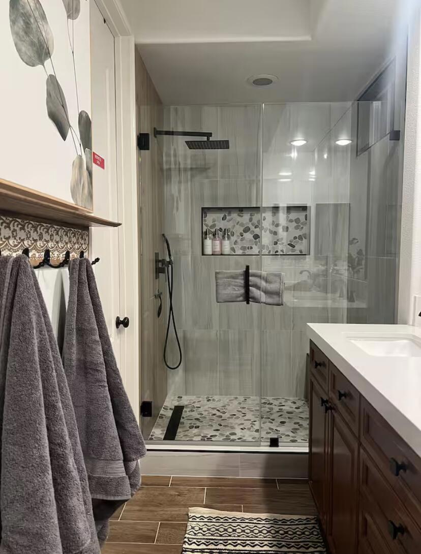 Anastacia - Residential