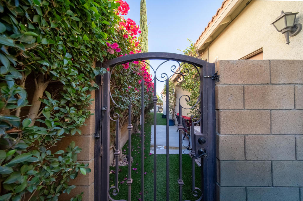 Anastacia - Residential