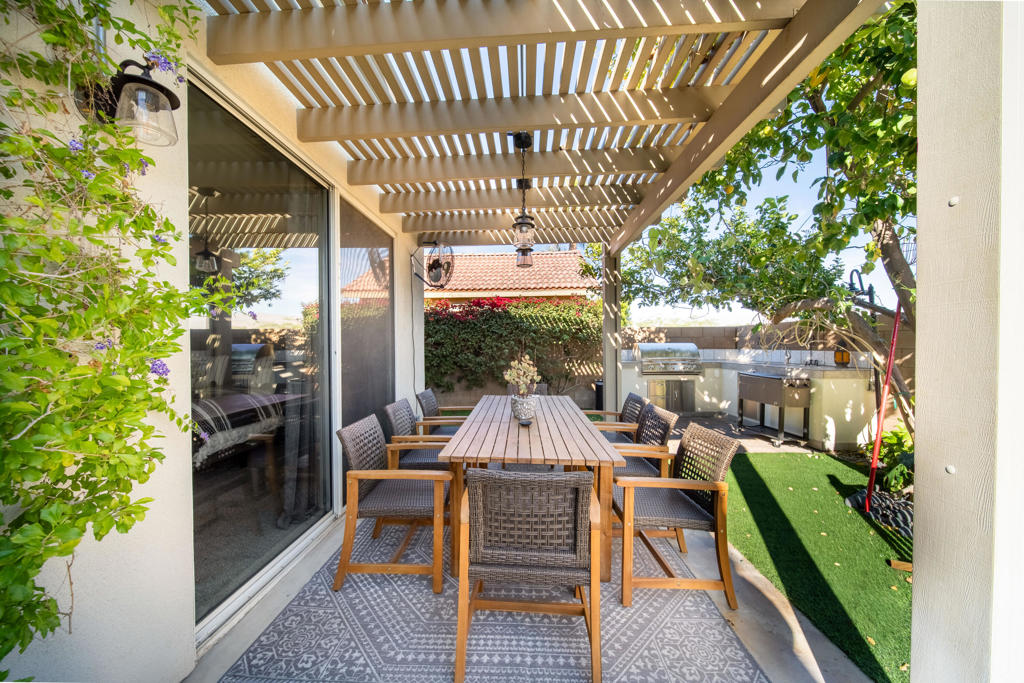 Anastacia - Residential