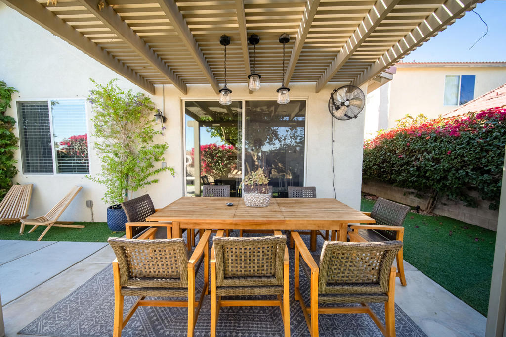 Anastacia - Residential