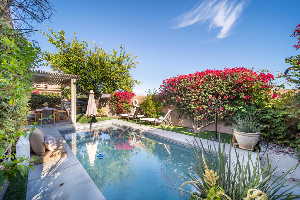 Anastacia - Residential