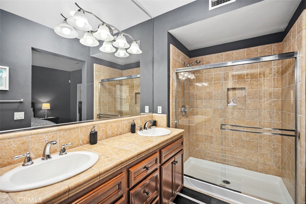 Ashton Green (ASHG) - Residential Lease