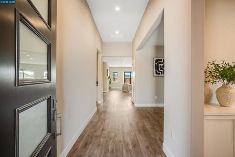 Photo of 3137 3137 Phoenix Ave Ave, Tracy, CA 95377 (MLS # 41126518)