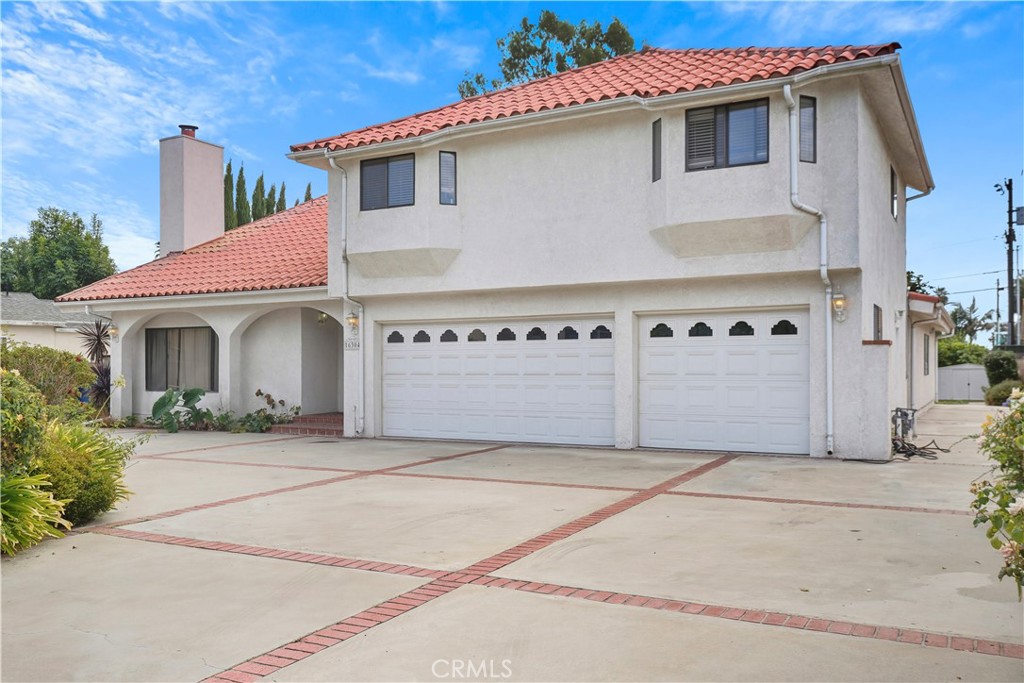 Gated 4BR CUSTOM ENTERTAINMENT Home w/ 3-Car Garage, EV Charger & Huge Yard — Available Now
Step through the gates into a home that gives you more time and space every day. A roundabout and two gated driveways make coming and going easy. The 3-car insulated garage with sink and mud room keeps things organized, and there’s a built-in ChargePoint EV charger for overnight charging.
Inside, the open layout connects a granite eat-in kitchen, family room, and solid-oak bar that seats ten—perfect for laid-back nights or hosting. Glass doors lead to a ~500 sq ft enclosed patio and a newly redone upper deck. The backyard is about a third of an acre (roughly 14,000 sq ft)—plenty of room for dinners outside, lawn games, or slow mornings.
The home has about 3,785 sq ft of conditioned space (~4,355 sq ft approx. including the enclosed patio). Four bedrooms, four bathrooms (two full, two ¾).
The master suite has two closets (one walk-in), an extra room that can be used as an office, gym, nursery, etc., a recently renovated large upper deck and an attached bathroom with dual sinks, separate walk-in shower and a large jetted soaking tub. There are 3 additional oversized bedrooms upstairs two with mirrored closets, one with a walk-in closet. Large linen closet upstairs for convenience.
Formal entry room takes you to a cozy fireplace in the living room adjacent to formal dining room. Dual HVAC (one per floor) plus central heating and cooling keeps temps just right.
Family Room with skylight, full-size oak bar with lots of storage for all your entertaining needs.
The backyard spans roughly one-third of an acre (about 14,000 sq ft), creating flexible room for outdoor dining, lawn games, or quiet mornings. There are large mature fruit trees to enjoy fresh fruit daily (lime, persimmon, avocado, Asian pear, orange, tangelo, and apple.
Work, stream, or game without lag thanks to Frontier Fios fiber at 1 Gbps (upgrades available). Comes with LG fridge and LG washer/dryer. Utilities not included.
Location advantages are immediate. The home sits just off the 405 and is close to the 118, 101, and 5, giving you flexible Valley-to-Westside routes. CSUN is only minutes away. Shopping and dining in Northridge, Granada Hills, and Encino are close at hand. When you want fresh air, nearby recreation areas include the Sepulveda Basin and Lake Balboa network as well as O’Melveny Park and neighborhood parks.
Furniture in the pictures are computer generated.