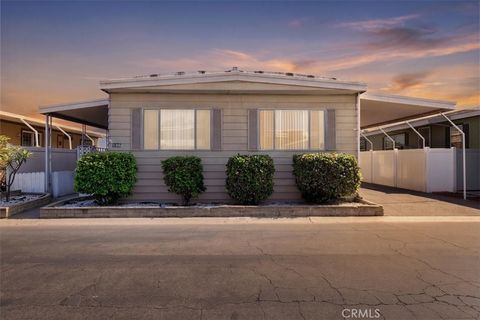 Photo of 300 N Rampart ST #195, Orange, CA 92868 (MLS # IG26104422)