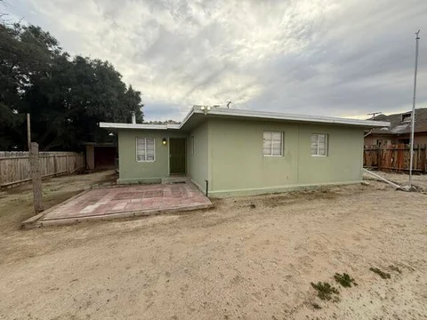 MLS: 219143974DA