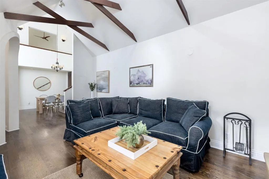 La Jolla, California 92037, United States, ,Residential,Active,211464