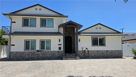 Photo of 6516 Royer, West Hills, CA 91307 (MLS # SR26112461)