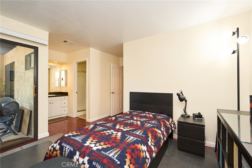 Indian Hill (INH) - Residential