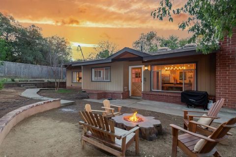 19025 Paradise Mountain Valley Center CA 92082