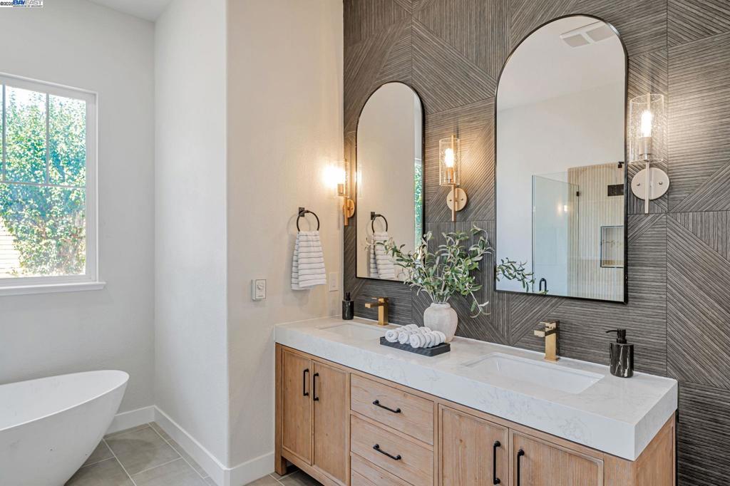 JENSEN - Residential