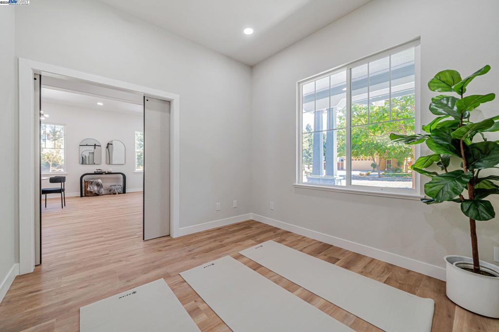 JENSEN - Residential