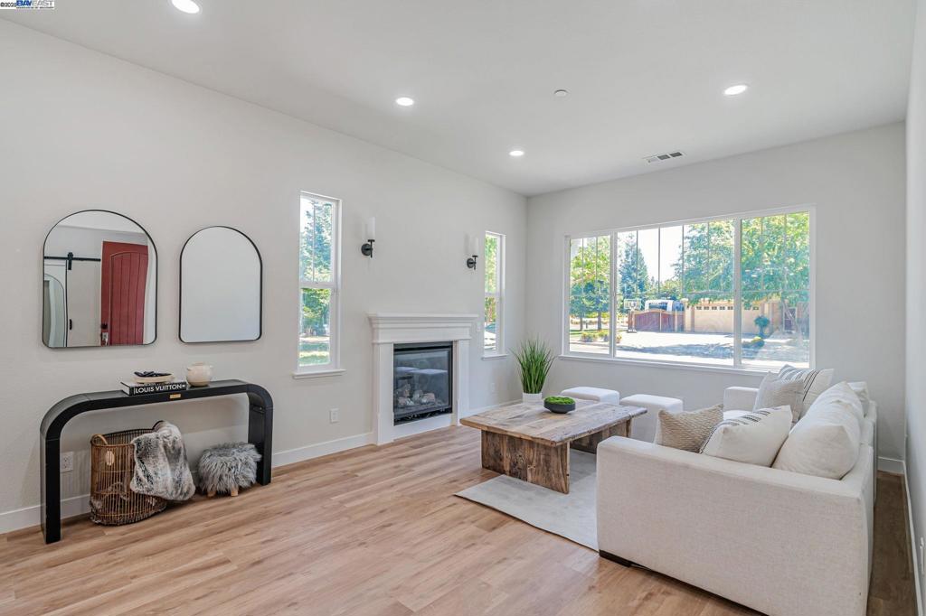 JENSEN - Residential