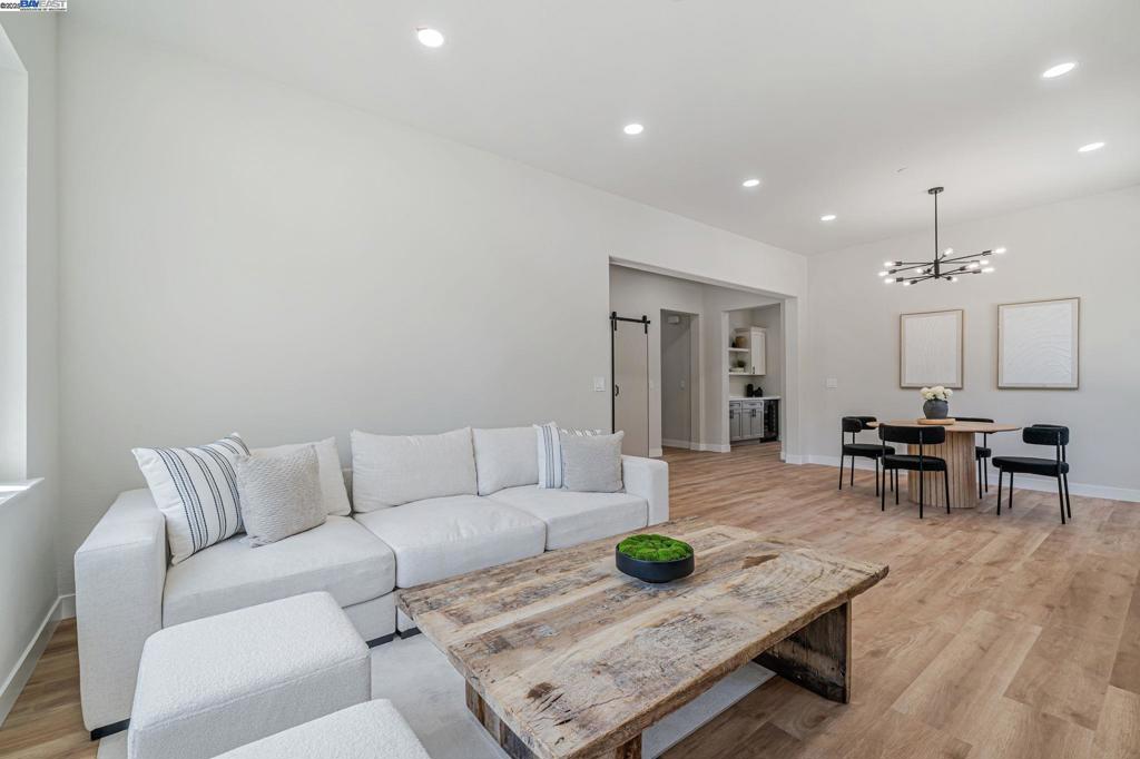 JENSEN - Residential