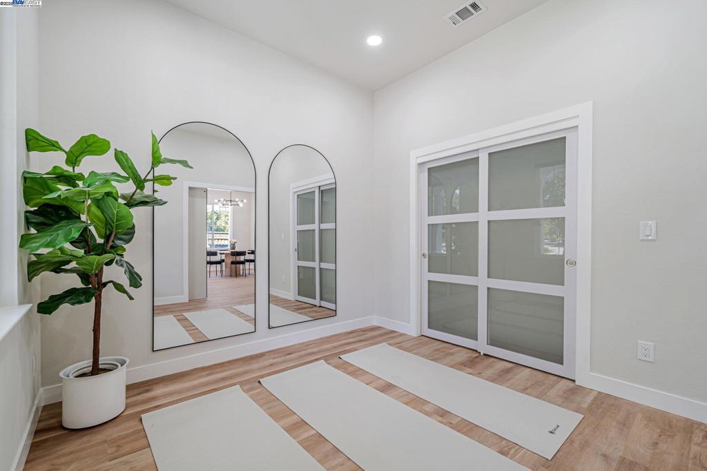 JENSEN - Residential