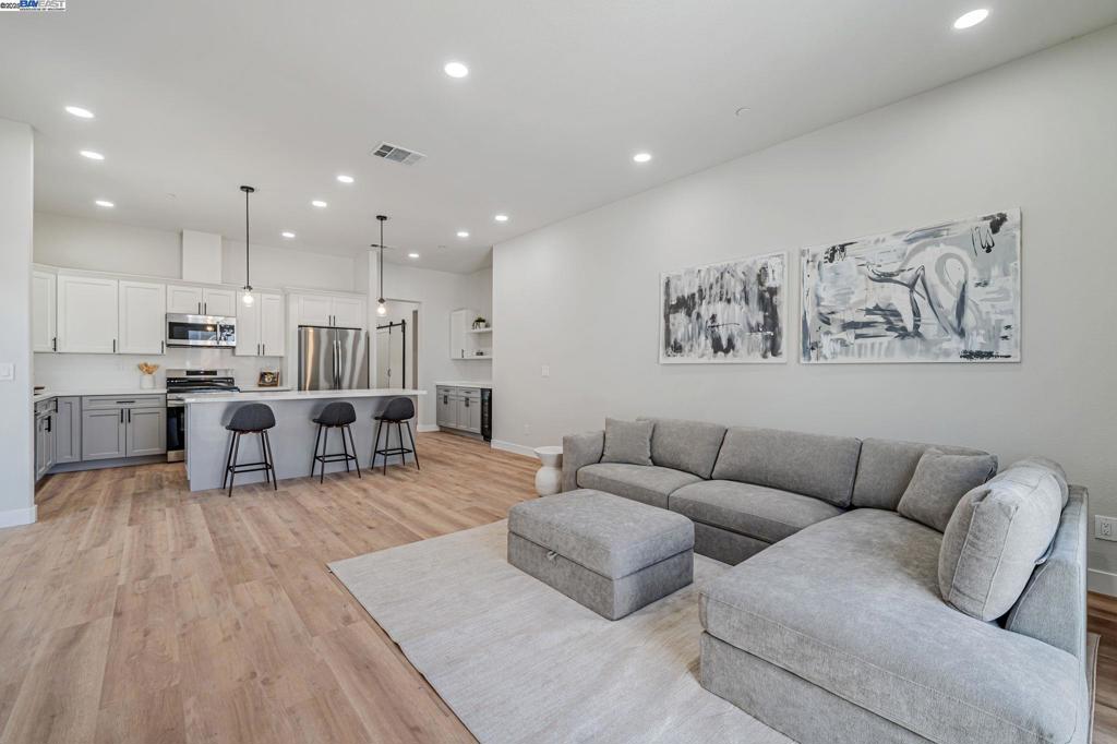 JENSEN - Residential