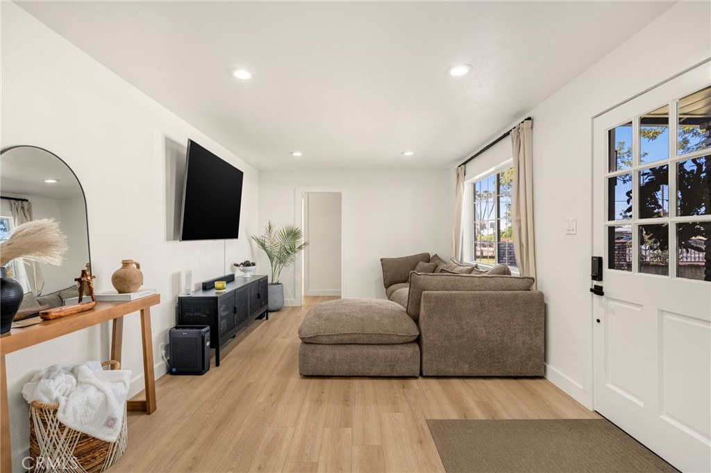 9134 Greenleaf Avenue