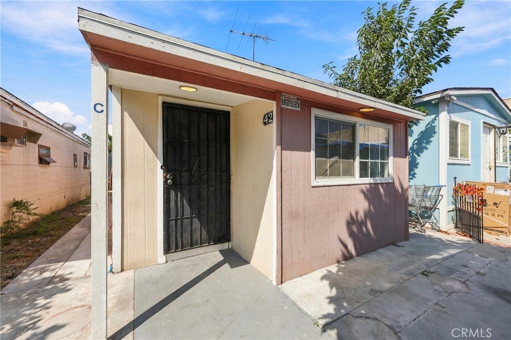 12265 Woodruff 42