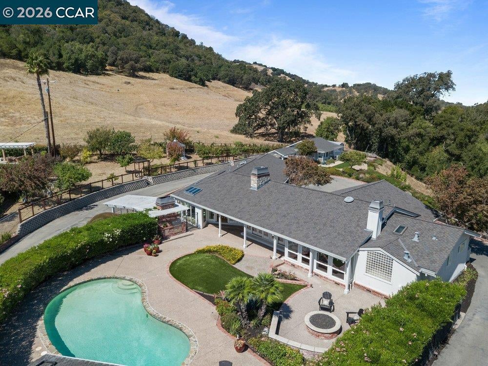740 Clipper Hill Rd