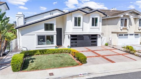 Photo of 3208 Calle Grande Vis, San Clemente, CA 92672 (MLS # OC25138446)