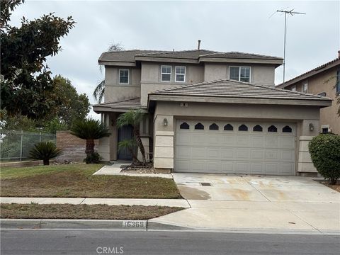 Photo of 16369 16369 Medinah, Fontana, CA 92336 (MLS # TR25230269)