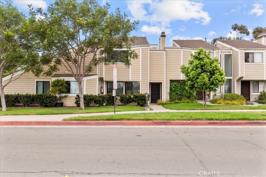 Newport Terrace (NEWT) - Residential Lease