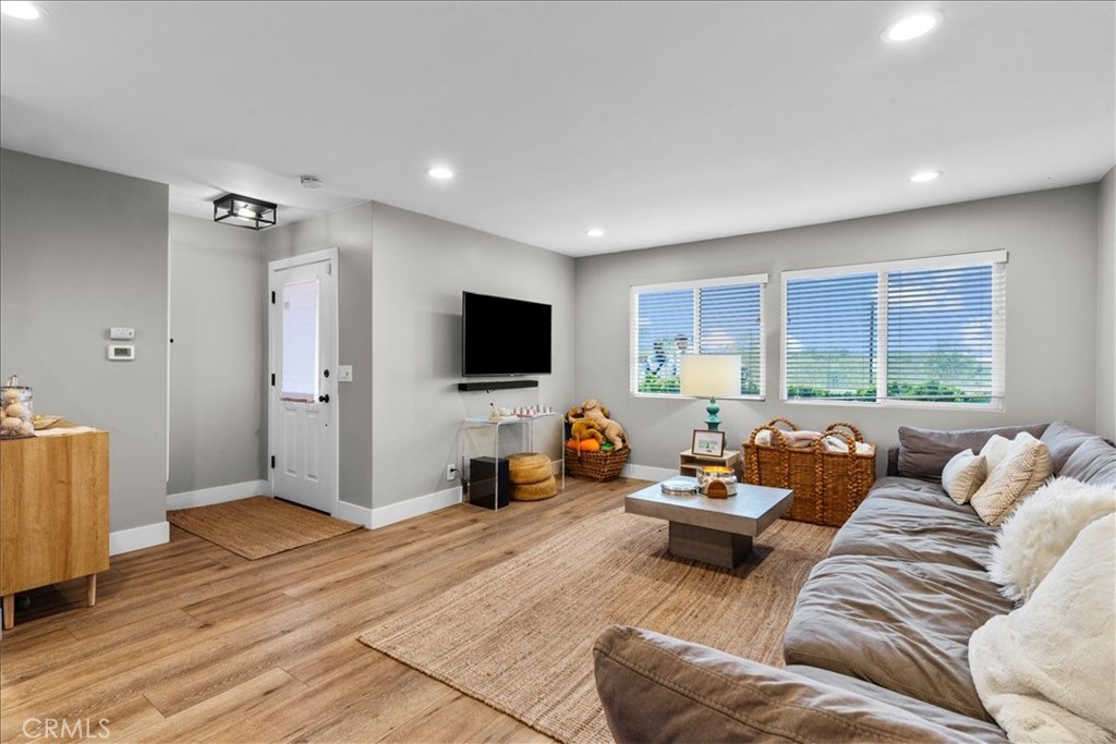 Newport Terrace (NEWT) - Residential Lease