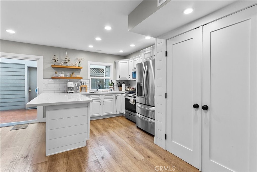Newport Terrace (NEWT) - Residential Lease