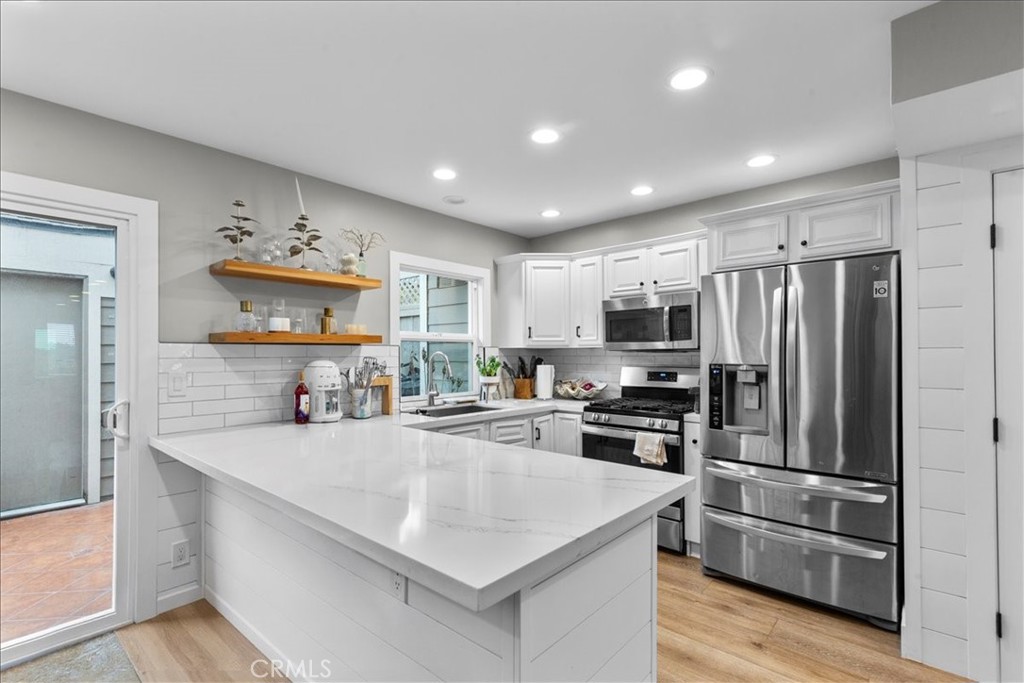 Newport Terrace (NEWT) - Residential Lease