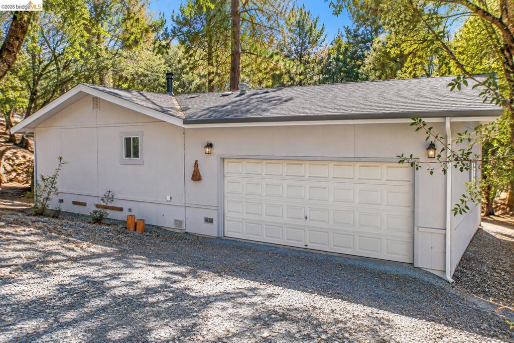 19327 Ferretti Rd