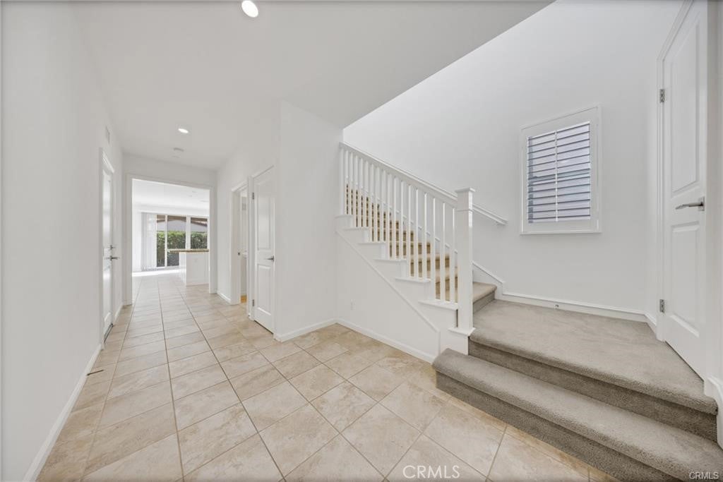 126 Gulfstream, Irvine CA 92620 - Photo 6