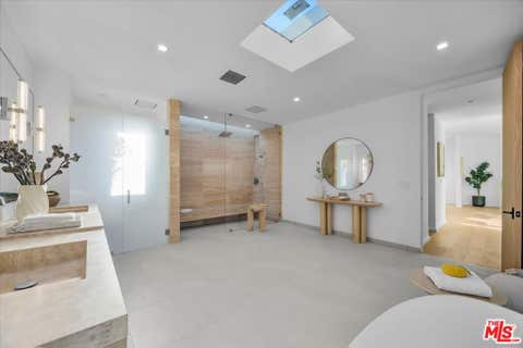Tiny photo for 1836 Loma Vista Drive, Beverly Hills, CA 90210 (MLS # 26861511)