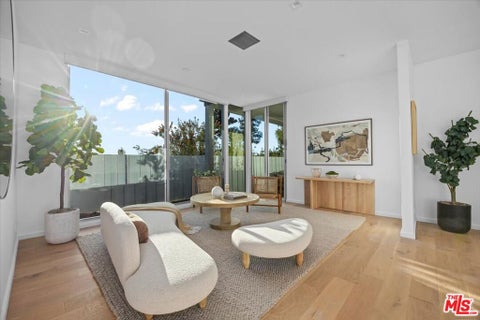 Tiny photo for 1836 Loma Vista Drive, Beverly Hills, CA 90210 (MLS # 26861511)