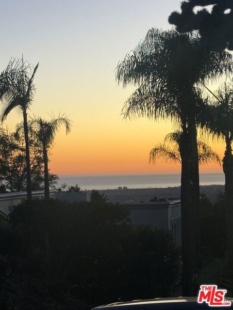Tiny photo for 1836 Loma Vista Drive, Beverly Hills, CA 90210 (MLS # 26861511)