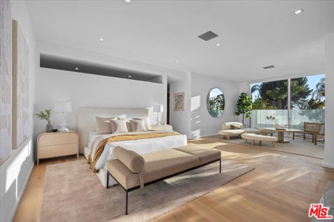 Tiny photo for 1836 Loma Vista Drive, Beverly Hills, CA 90210 (MLS # 26861511)