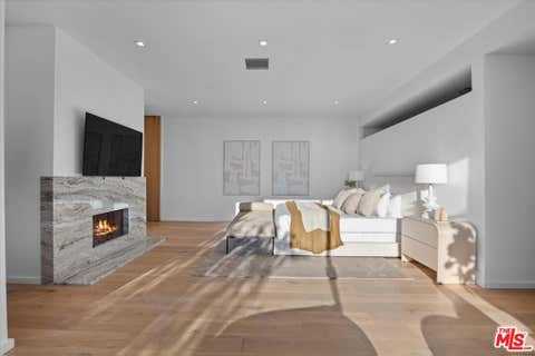Tiny photo for 1836 Loma Vista Drive, Beverly Hills, CA 90210 (MLS # 26861511)