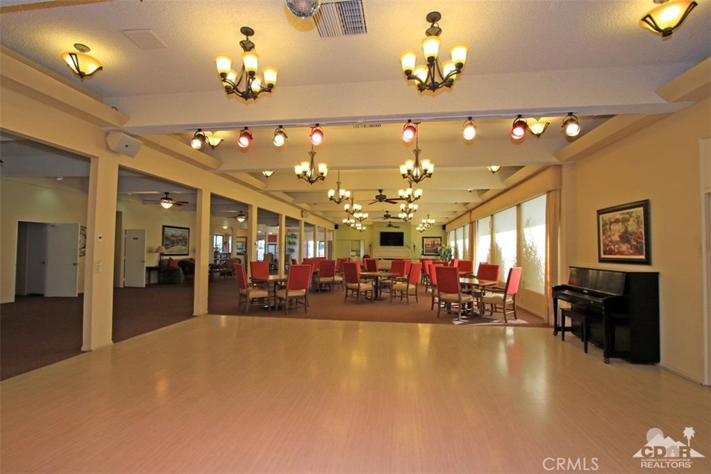 Portola Country Club - Manufactured In Park