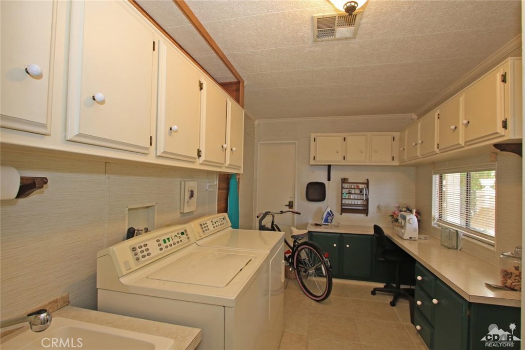 Portola Country Club - Manufactured In Park