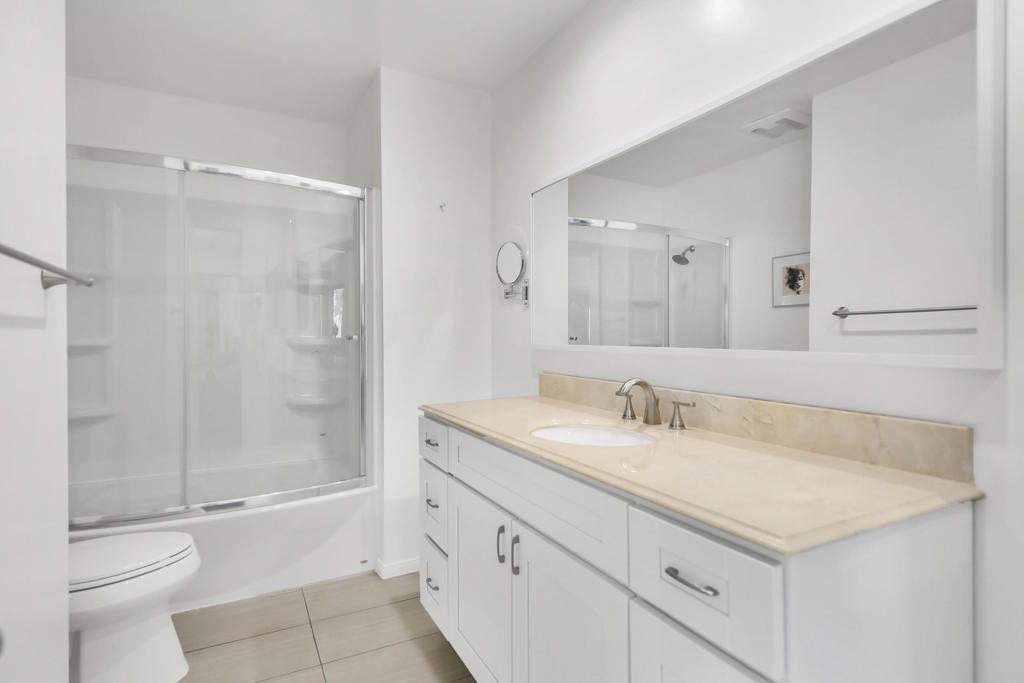 Sunrise C.C. - Residential