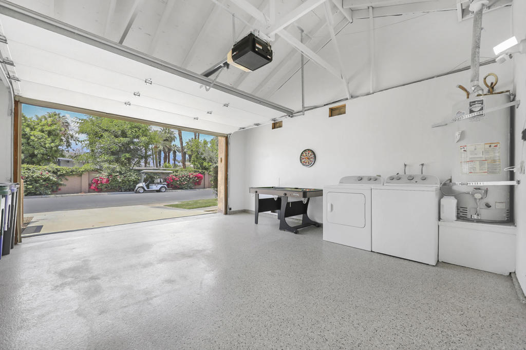 Sunrise C.C. - Residential