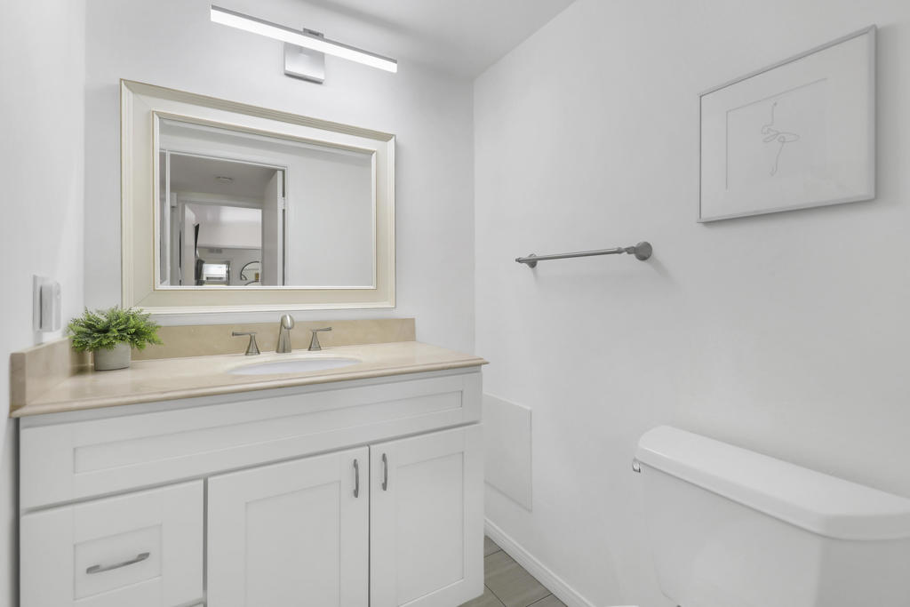 Sunrise C.C. - Residential