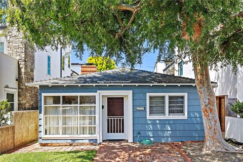 Photo of 619 Narcissus Ave, Corona Del Mar, CA 92625 (MLS # NP26096584)