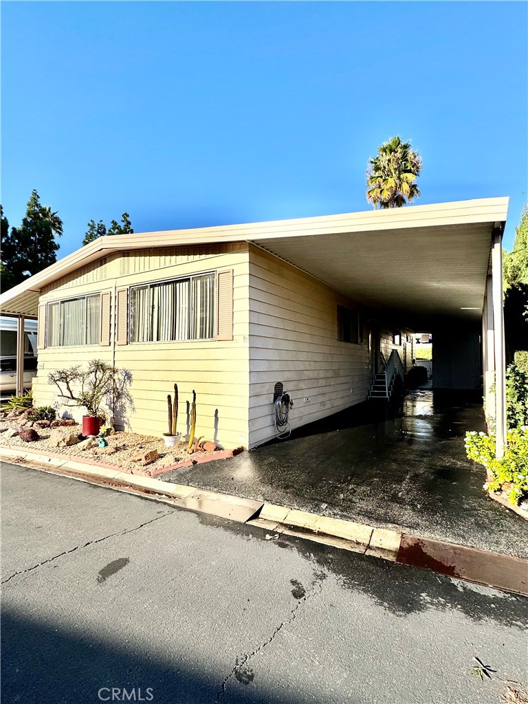 24001 Muirlands Boulevard 56