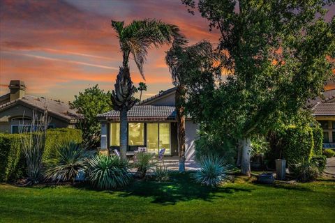 Photo of 67607 S Natoma Drive, Cathedral City, CA 92234 (MLS # 219144581DA)