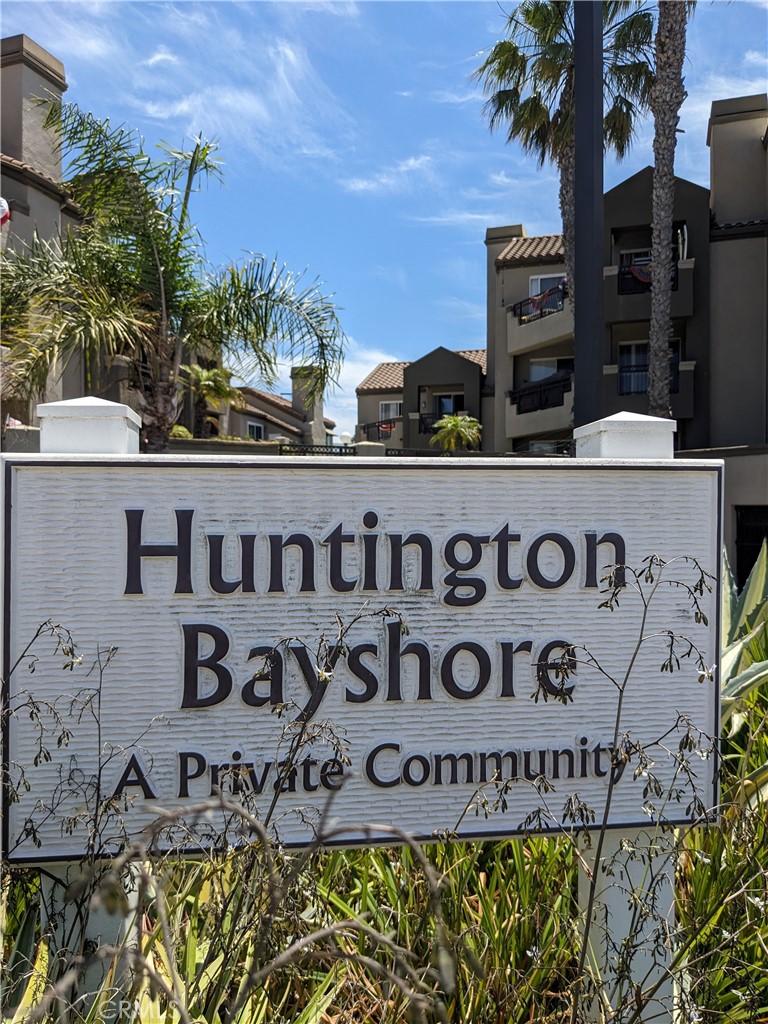 Take in the ocean breezes from this beautiful Huntington Bayshore condo in downtown Huntington Beach. Just two blocks from the beach, and one block away from Main Street and Pacific City where you will find restaurants, shops, coffee houses, wine bars and so much more. This light and bright two-bedroom, two-bath unit is located in a great location on the first floor where it gets plenty of sunshine during the day. Embrace the joys of indoor/outdoor living on your private patio, featuring newer decking and an ideal space for barbecues and relaxation. Dual-paned windows throughout keep this unit very quiet. Step into the upgraded kitchen, equipped with a refrigerator, oven/stove, and dishwasher. Additionally, a full-size interior laundry room, complete with a washer and dryer, is conveniently located across from the kitchen. Both bathrooms have been recently remodeled, and the primary bedroom's ensuite bathroom boasts a luxurious walk-in shower and spacious vanity/dressing area. Nestled within a secure gated community, this condo offers access to a host of recreational options, including a pool, spa, barbecues, and a clubhouse, where you can unwind and enjoy coastal living at its finest. Also, enjoy the convenience of not one but two designated parking spaces that are provided in the gated subterranean parking area. This home is the epitome of beachside living, where comfort, convenience, and entertainment await.