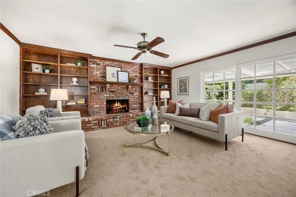 Anaheim Hills, California 92808, United States, 4 Bedrooms Bedrooms, ,3 BathroomsBathrooms,Residential,Active,195369