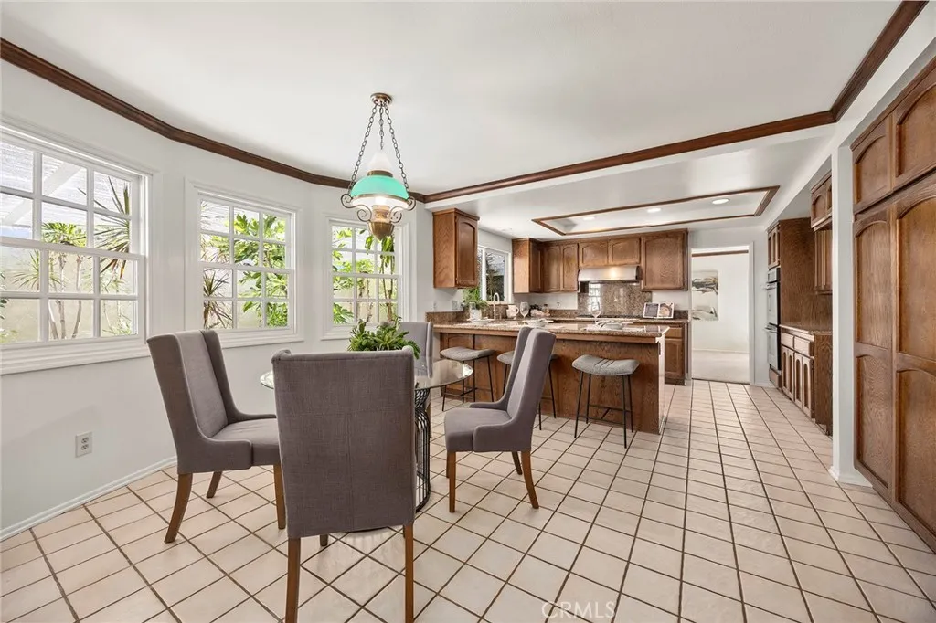 Anaheim Hills, California 92808, United States, 4 Bedrooms Bedrooms, ,3 BathroomsBathrooms,Residential,Active,195369