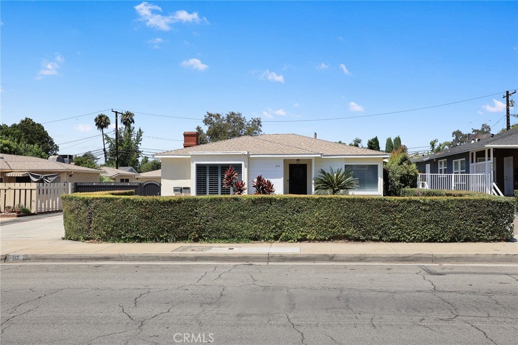 915 N Santa Anita Avenue